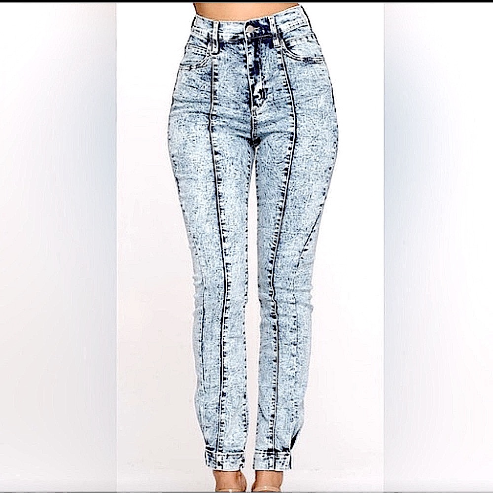 NWT ✅ BLUE TURTLE ⭐️ HIGH RISE SUPER STRETCH JEANS 💙 OVERSIZED !!